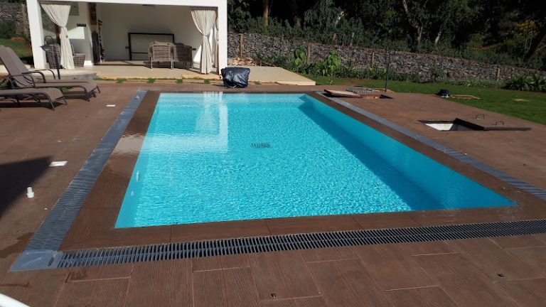 Pool & Spa EA